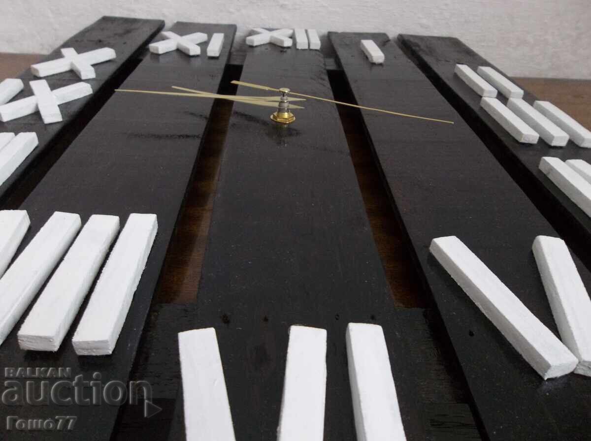 Ρολόι με τιμή € 20.00 | 39.12 BGN