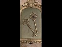 Set of delicate keys - 8.5cm