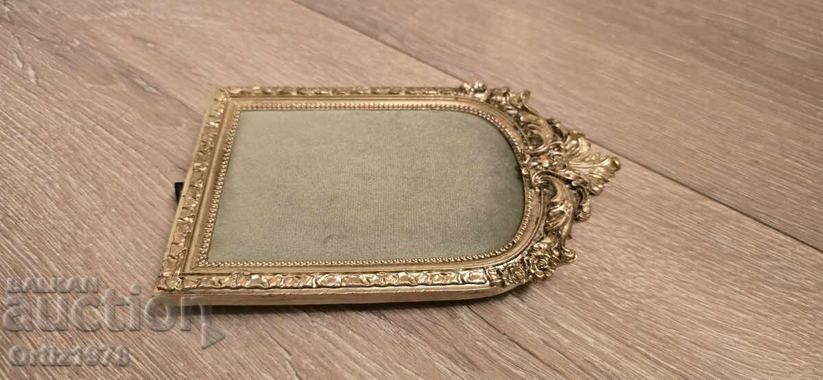 Livrarea Rame elegantă pentru bijuterii, cu catifea