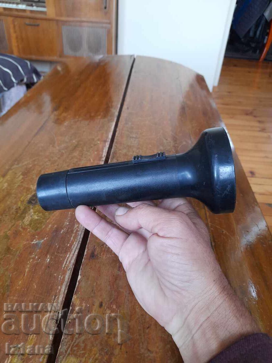 Δημοπρασία Παλιό φακός με μπαταρίες Δημοπρασία Παλιό φακός με μπαταρίες