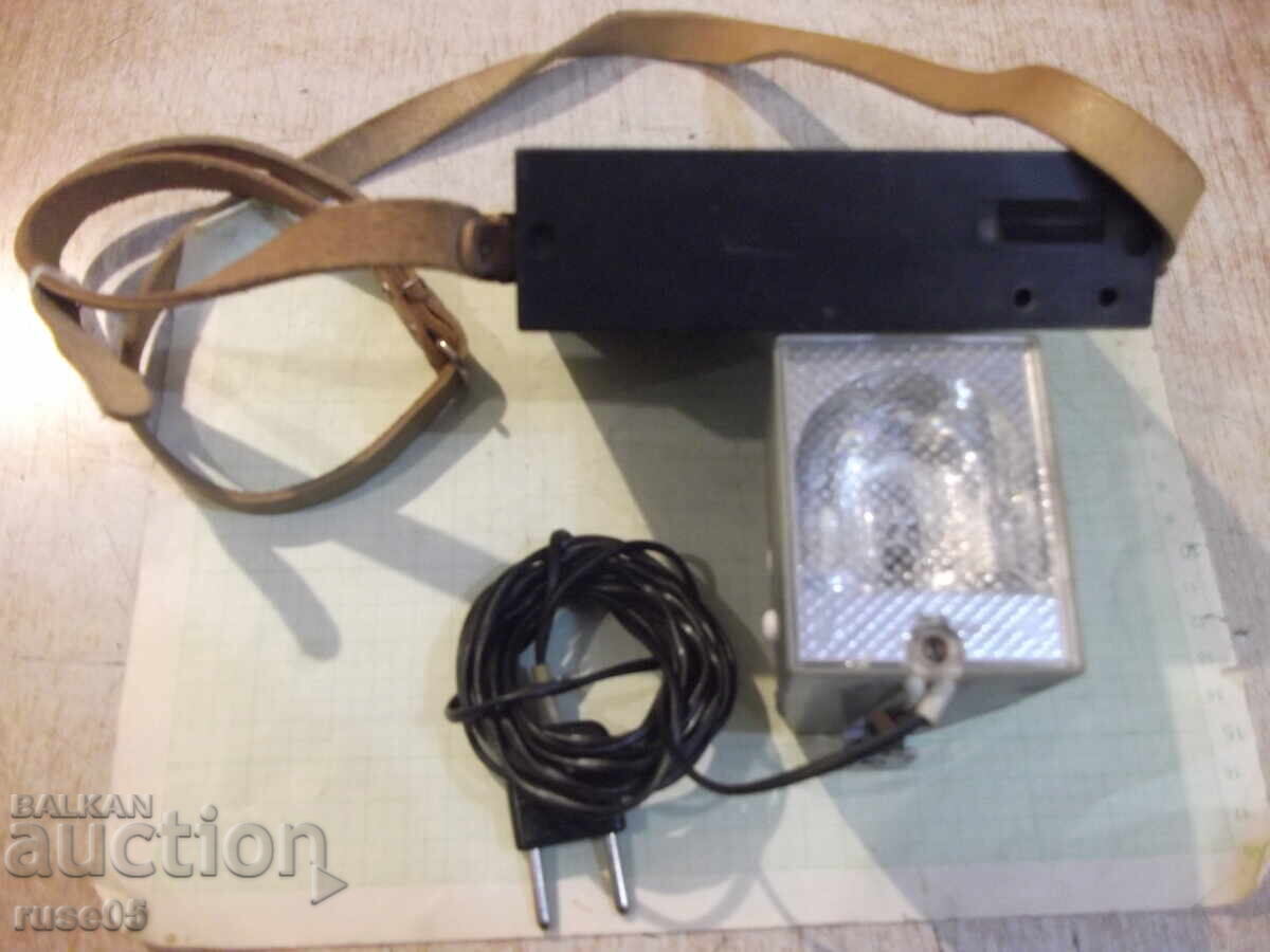 Auction  Flash "FIL11 NORMA" with power supply and case, working