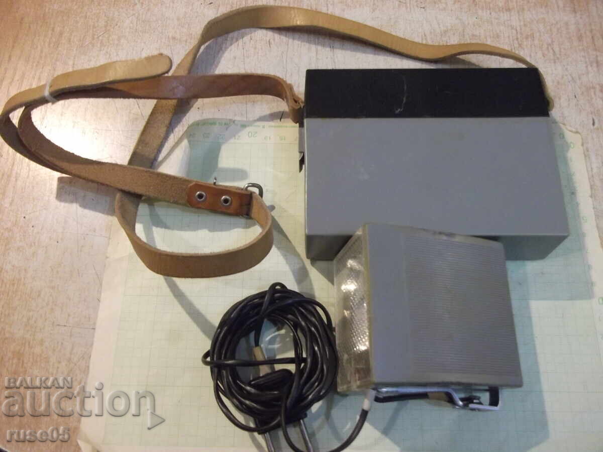 Delivery of Flash "FIL11 NORMA" with power supply and case, working