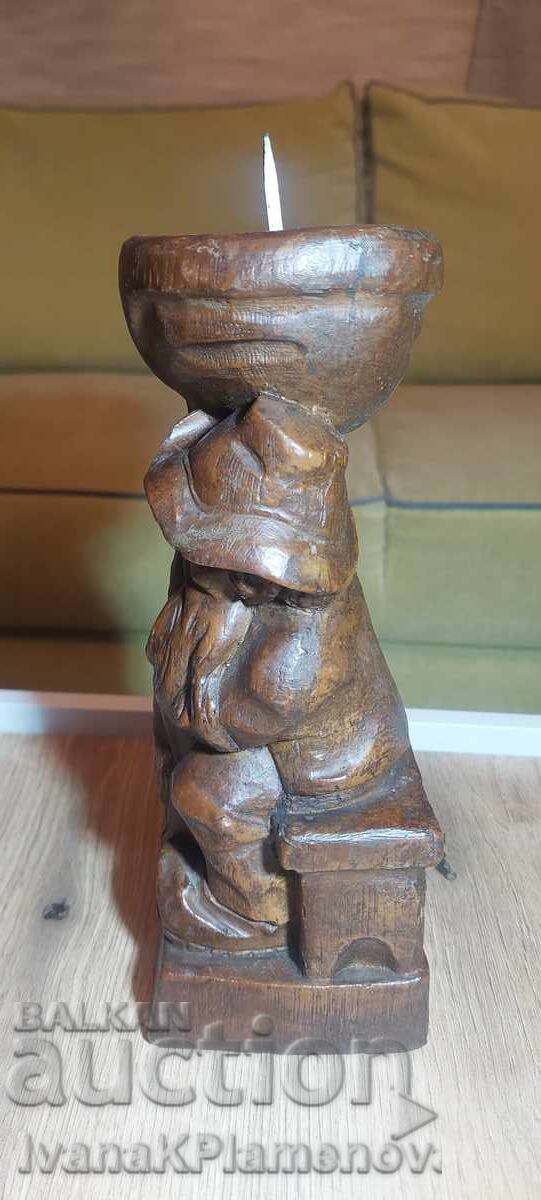 Доставка на Свещник за ценители