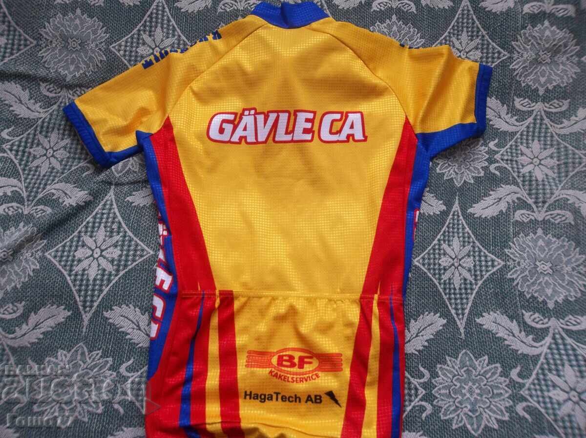 Tricou cu preț € 5.00 | 9.78 BGN