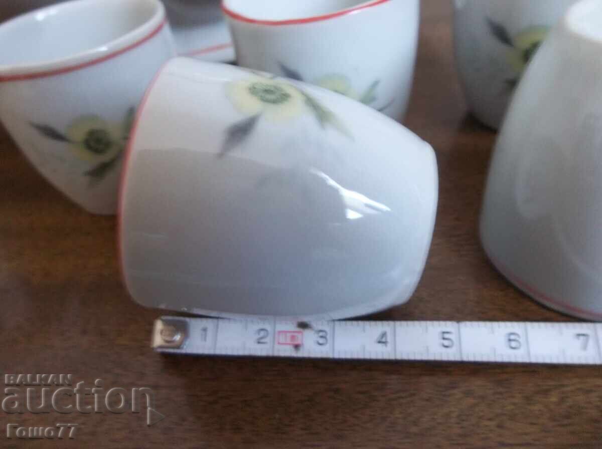 Delivery of Soup bowls and others