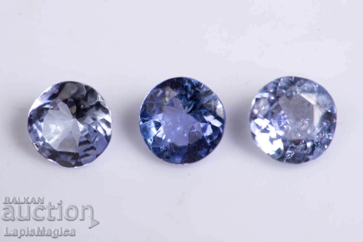 3 pieces Tanzanite 0.68ct 3.8mm round cut 3 pieces Tanzanite 0.68ct 3.8mm round cut