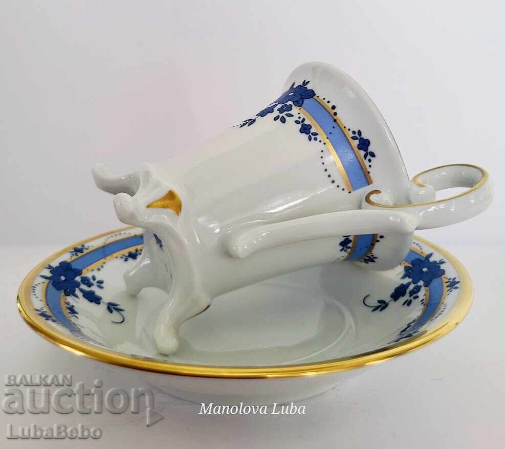 Delivery of Collectible Weimar Porcelain Delivery of Collectible Weimar Porcelain