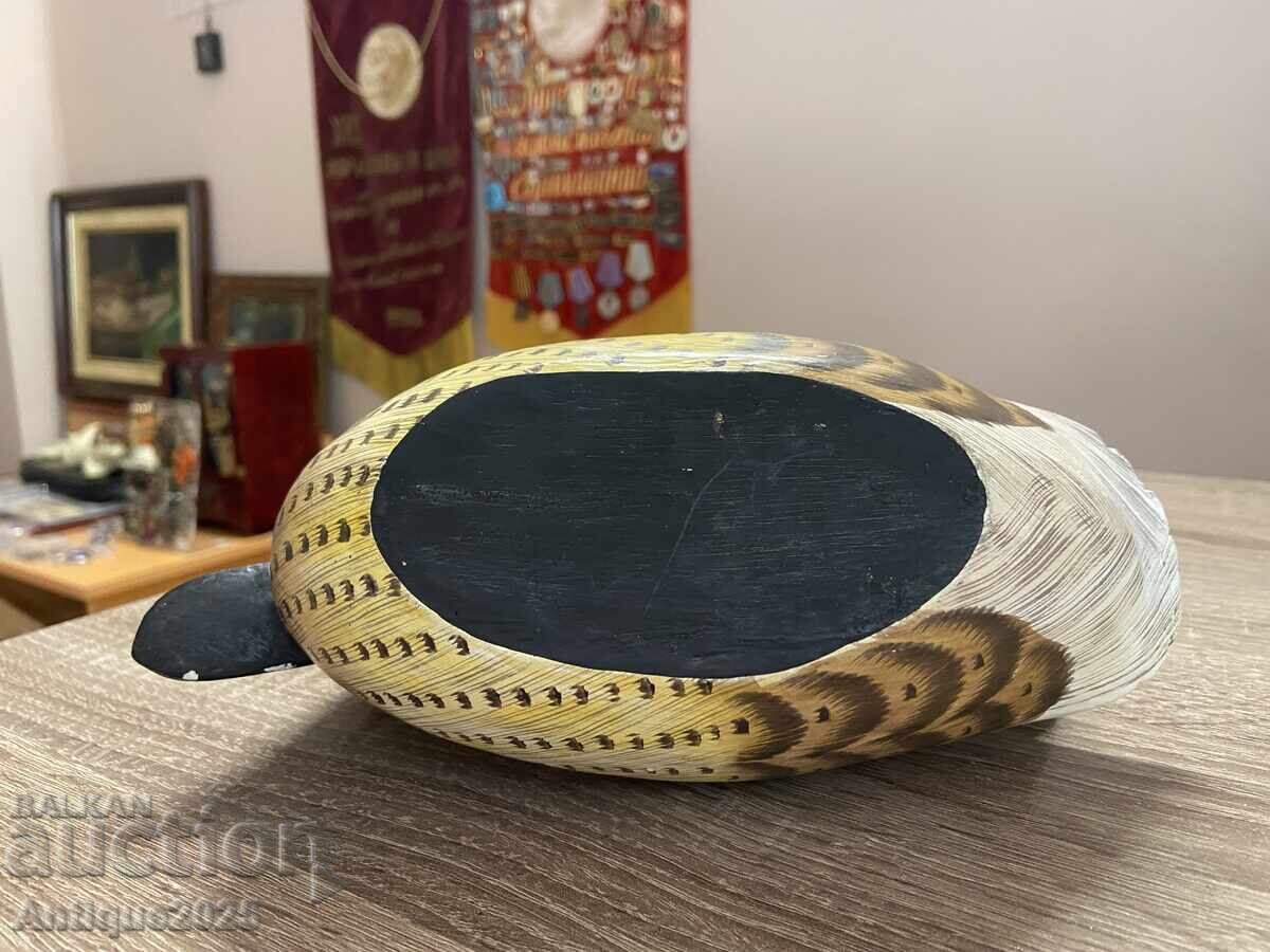 Аукцион Ръчно изработена дървена патица