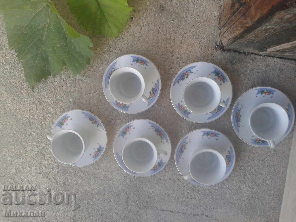 Auction Porcelain service fine porcelain Auction Porcelain service fine porcelain