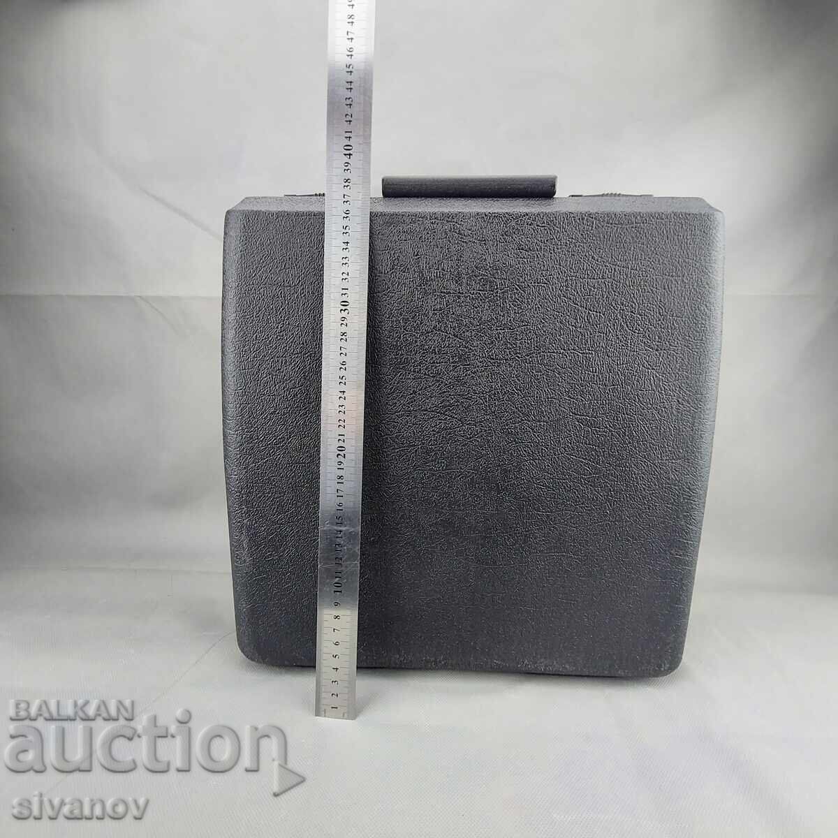 Old Chevron typewriter, made in Japan #3312 - 5 Old Chevron typewriter, made in Japan #3312 - 5