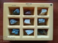 Colecție veche de manuale de geografie – „Tipuri de roci”