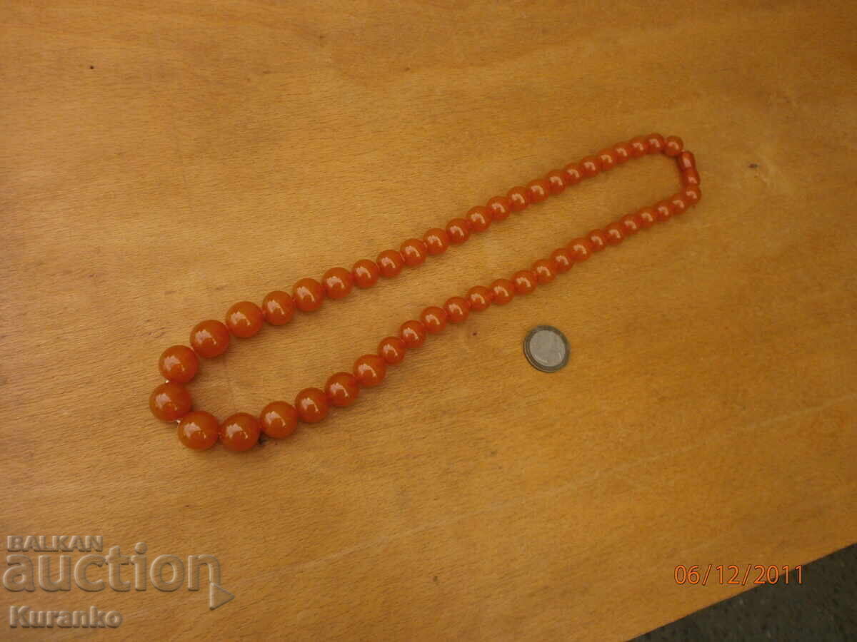Old amber necklace, 70 grams - 8