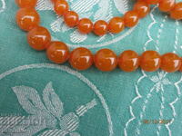 Old amber necklace, 70 grams