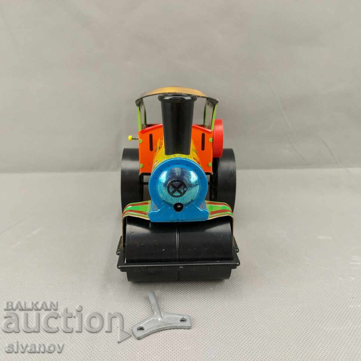 Delivery of Old toy steamroller metal No. 523 KDM Czechoslovakia #3584 Delivery of Old toy steamroller metal No. 523 KDM Czechoslovakia #3584