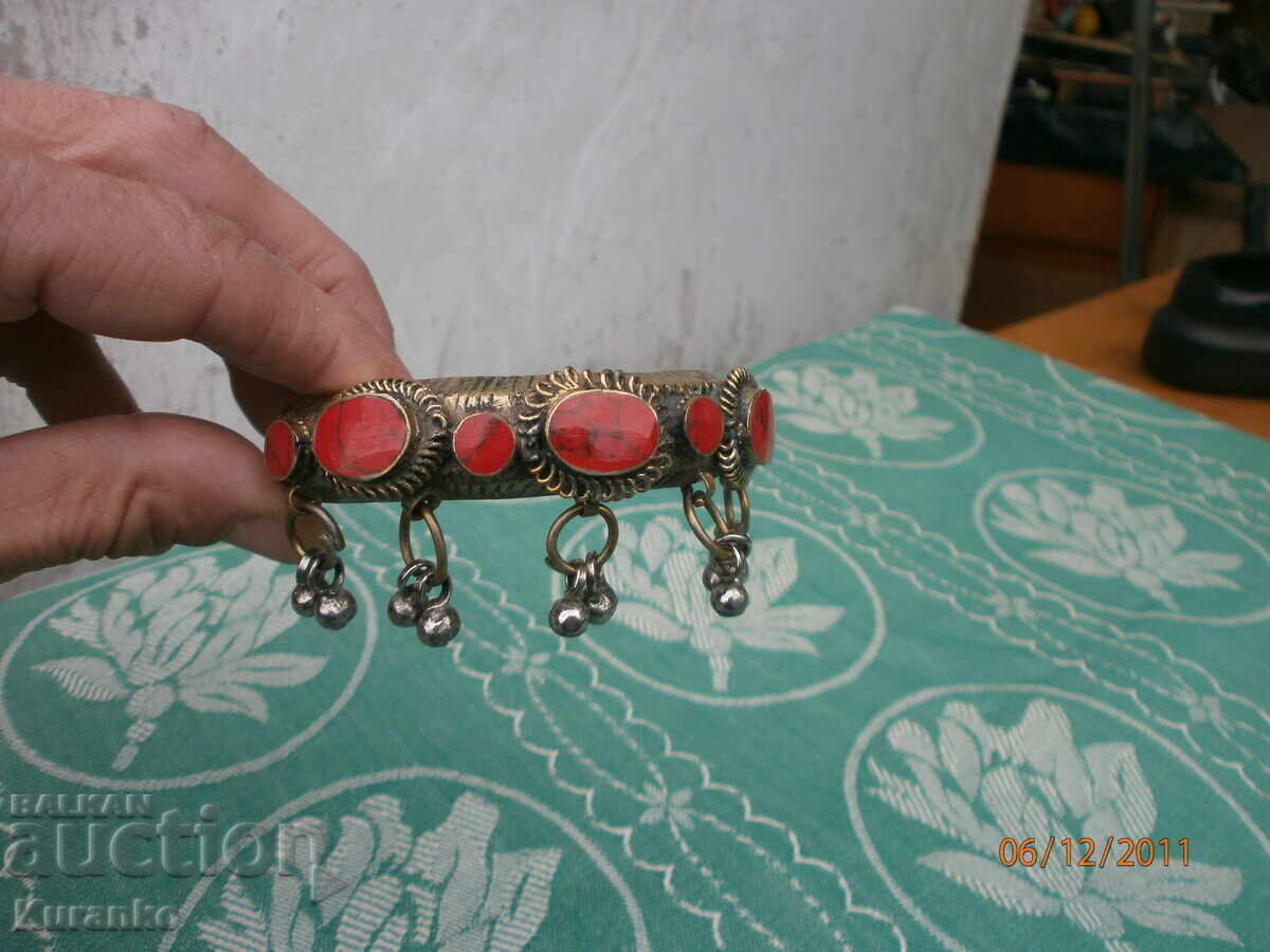 Antique Jewelry Ornament - 7 Antique Jewelry Ornament - 7