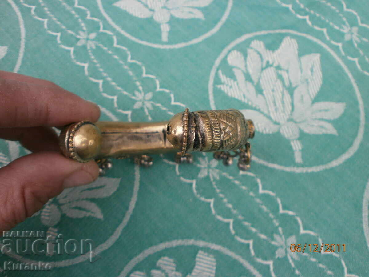 Antique Jewelry Ornament - 8 Antique Jewelry Ornament - 8