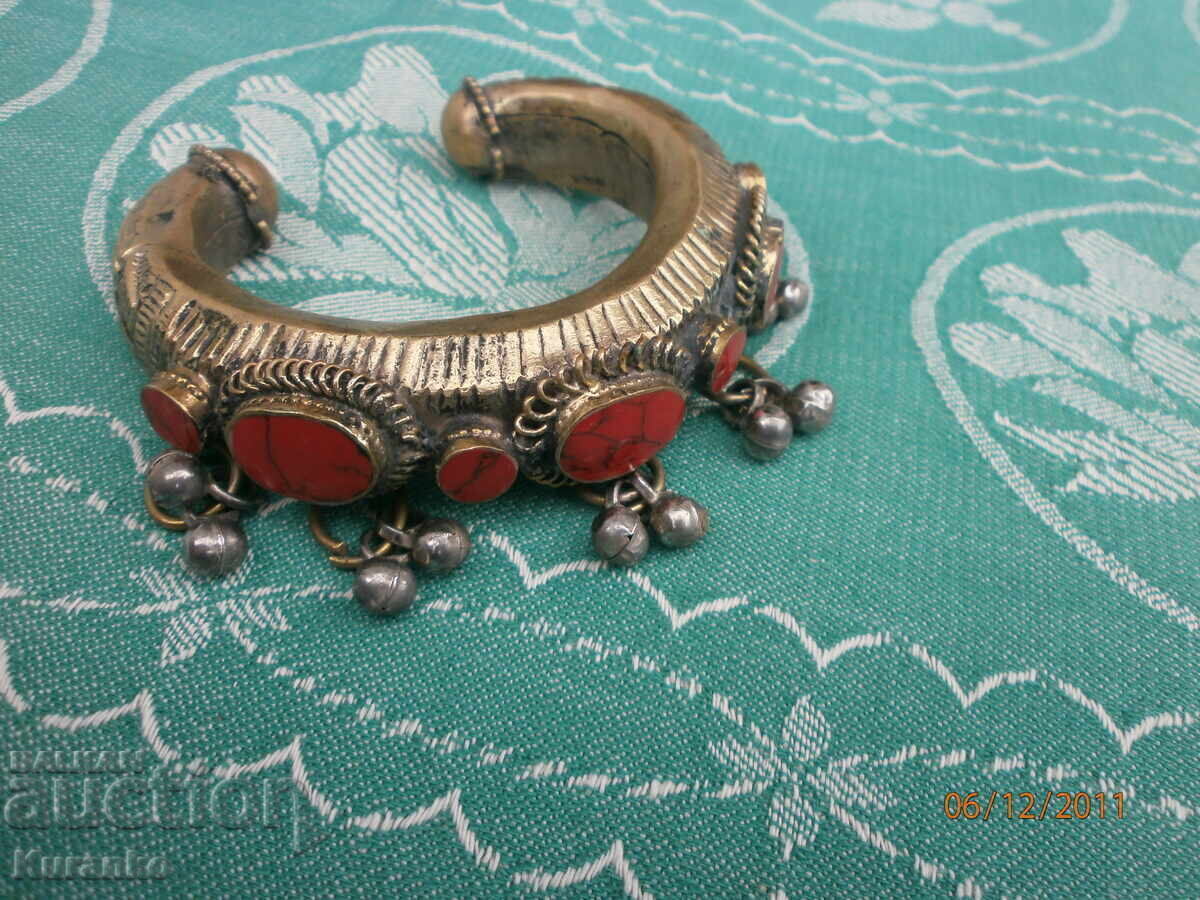 Antique Jewelry Ornament Antique Jewelry Ornament