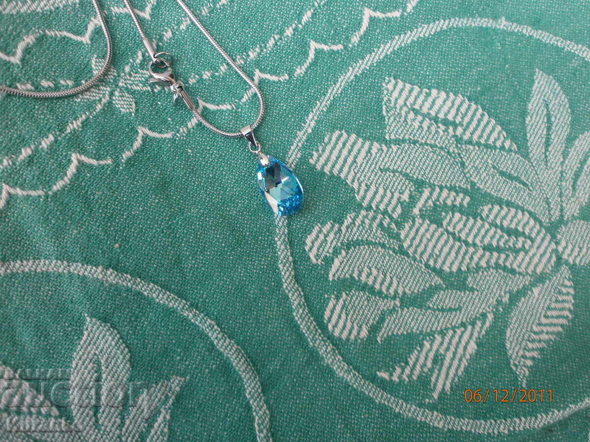 Delivery of Swarovski Necklace