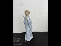 Figurină de porțelan spaniol Lladro NAO. Nr. 7554
