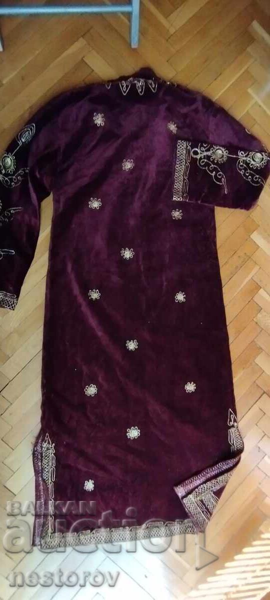 ΓΕΡΟΝΤΑΣΙΑ με τιμή 35.00 BGN | € 17.90