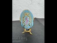 Collectible Porcelain Egg - Franklin Mint. No. 7555