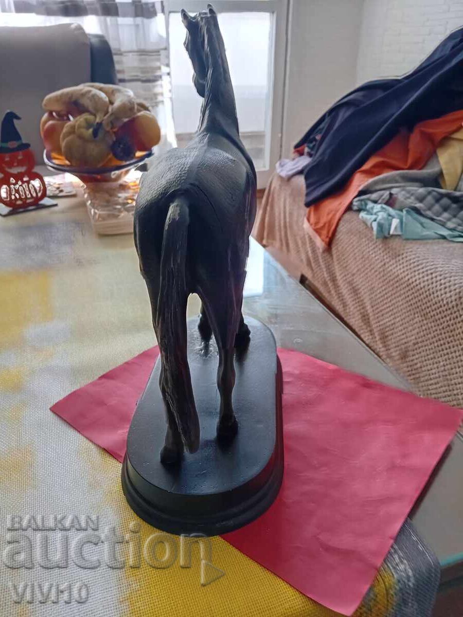 Delivery of Antique horse statuette, metal, 33cm Delivery of Antique horse statuette, metal, 33cm