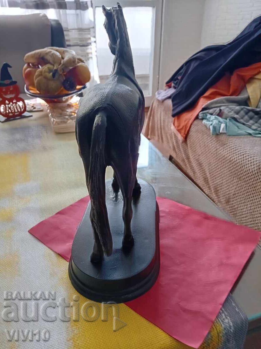 Παράδοση Αρχαίο αγαλματίδιο αλόγου, μέταλλο, 33εκ