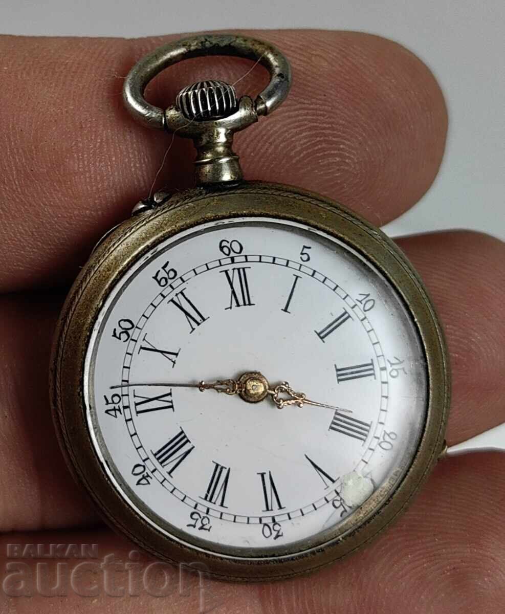 СТАР ДЖОБЕН ЧАСОВНИК ПОРЦЕЛАНОВ ЦИФЕРБЛАТ РАБОТИ