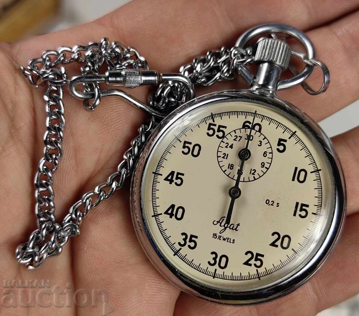 SOC CRONOMETRU AGAT AGAT CU LANȚ LUCREAZĂ cu preț 49.00 BGN | € 25.05 SOC CRONOMETRU AGAT AGAT CU LANȚ LUCREAZĂ cu preț 49.00 BGN | € 25.05