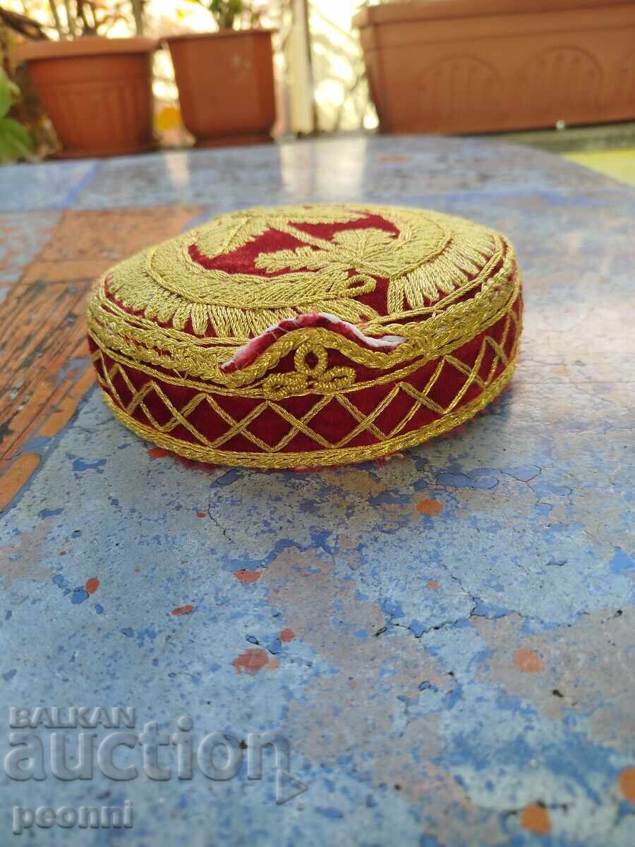 Κέρατο καπέλο με τιμή 35.00 BGN | € 17.90