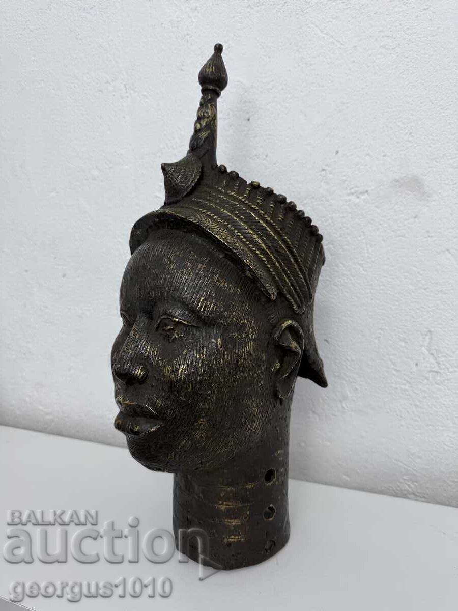African Art - Bronze Head Benin No. 7561