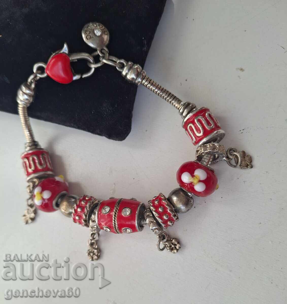 Brățară vintage Pandora cu mărgele groase roșii și argintii - 5 Brățară vintage Pandora cu mărgele groase roșii și argintii - 5