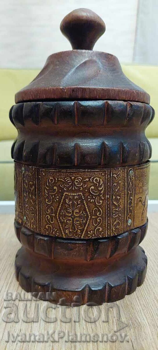 Дърворезба кутия за ценители - 5