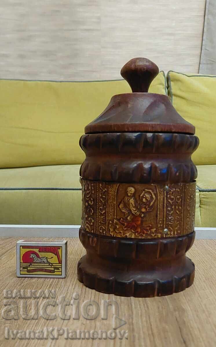 Cutie sculptată în lemn pentru cunoscători - 6