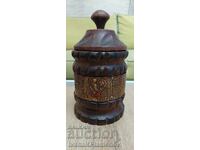 Woodcarving box for connoisseurs