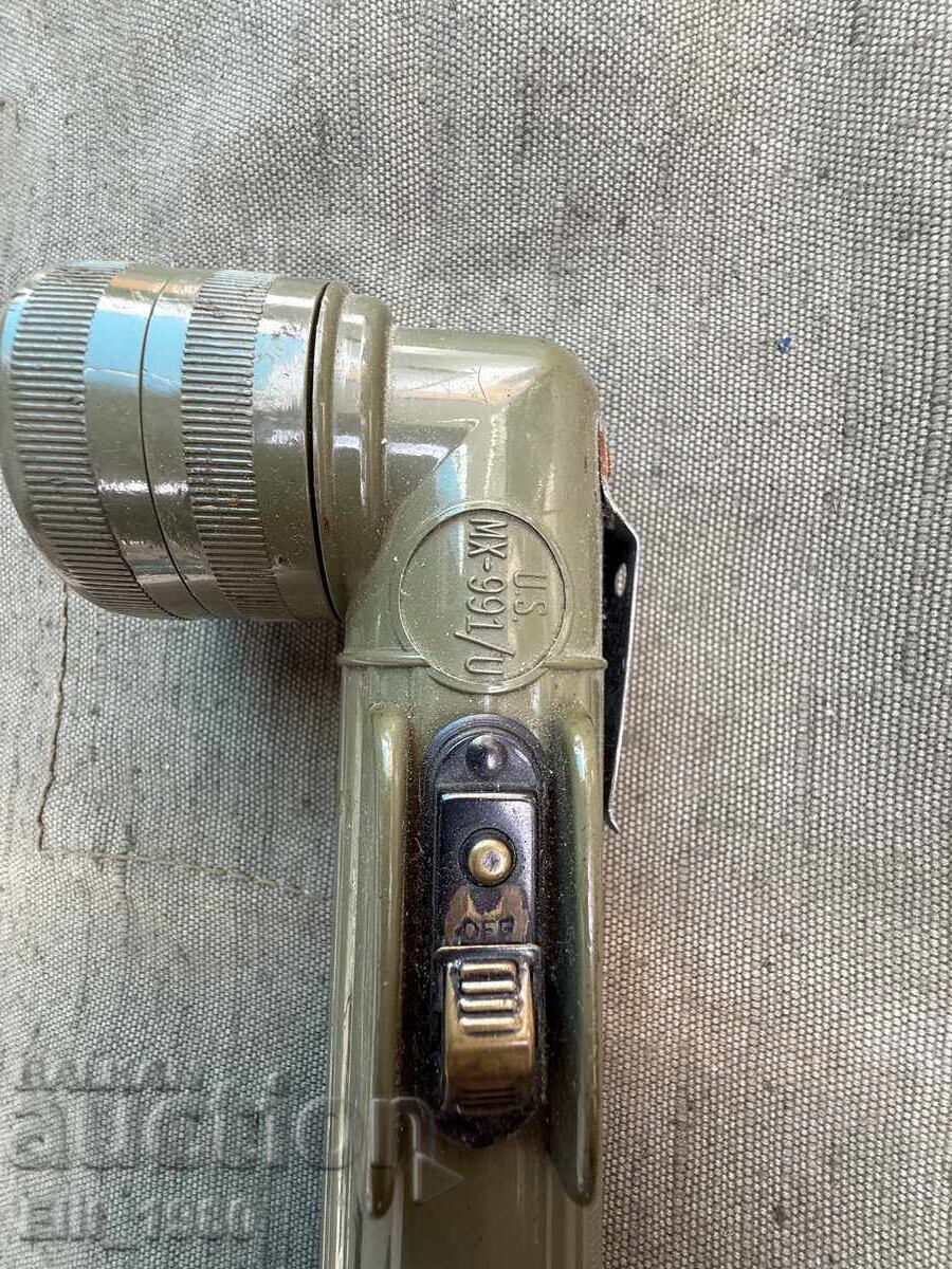 Licitație Lanterna de soldat USA-ARMY