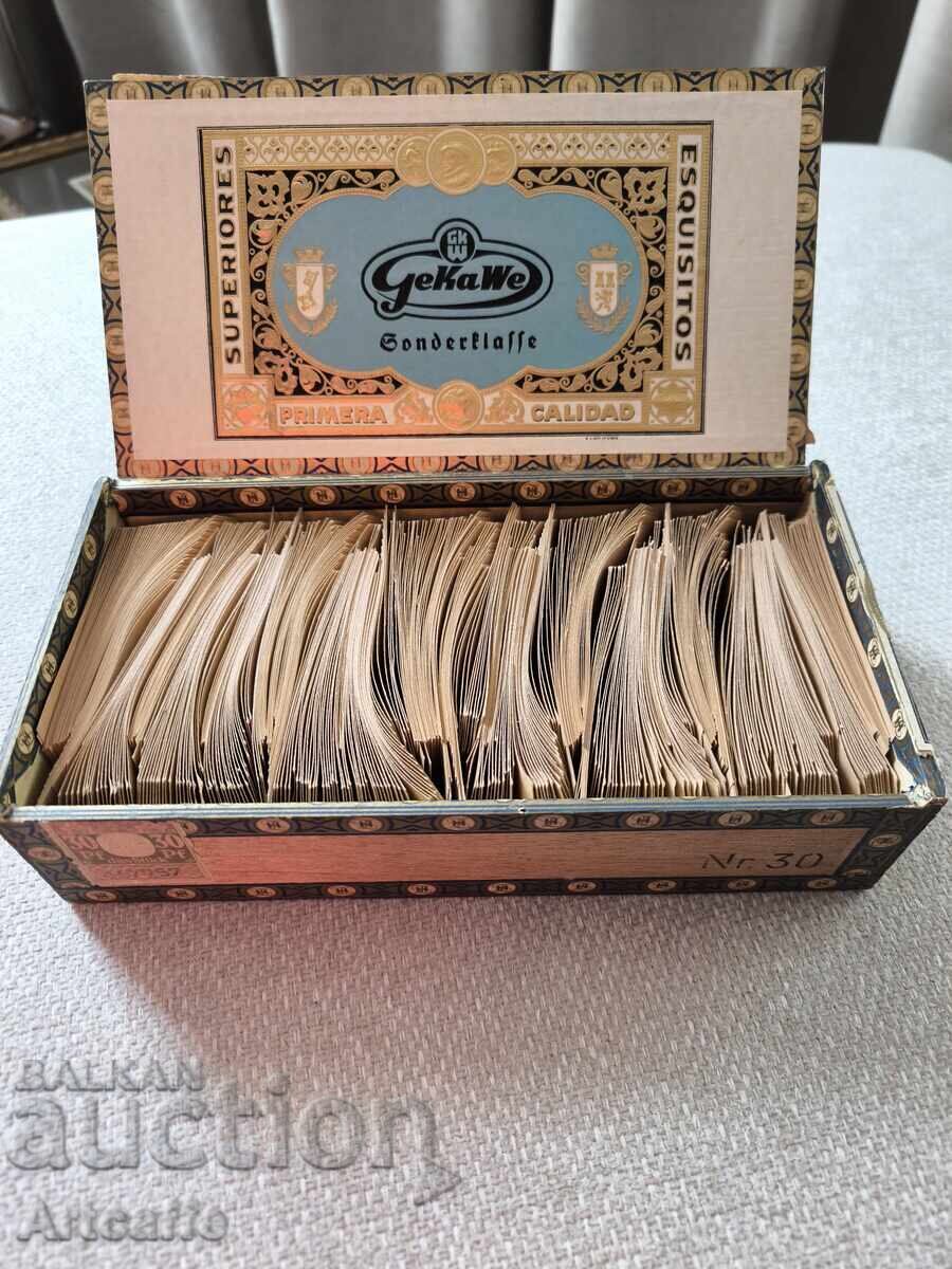 "GeKaWe Sonderklasse" cigar box with cardboard labels with price 120.00 BGN | € 61.36