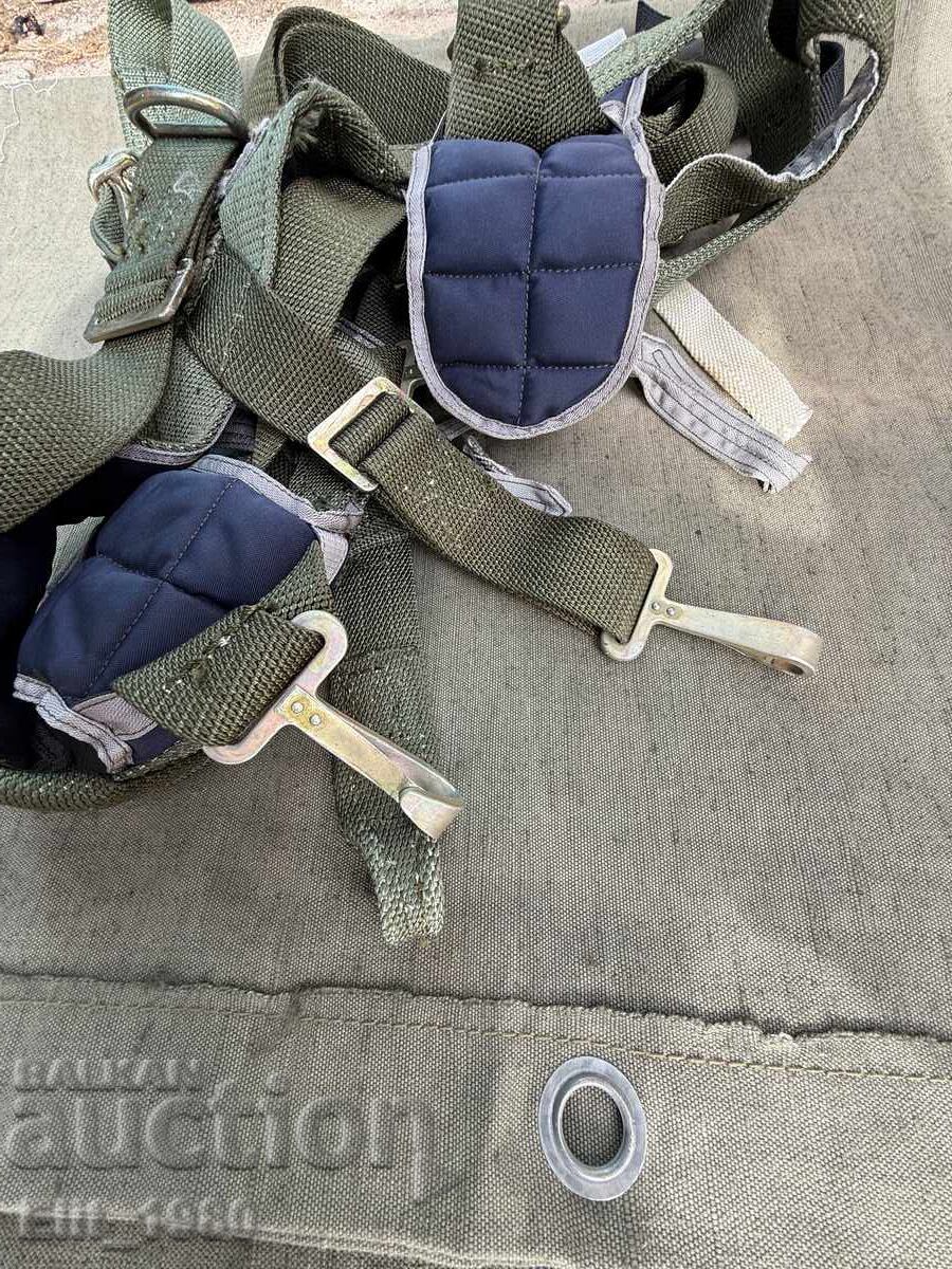 Livrarea Sburătoare cu parașută