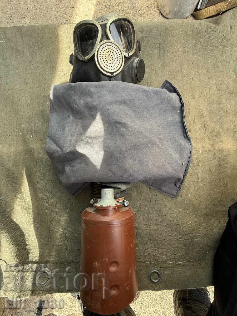 Ρωσική αντιασφυξιογόνος μάσκα ΠΟΛΥ ΣΠΑΝΙΑ