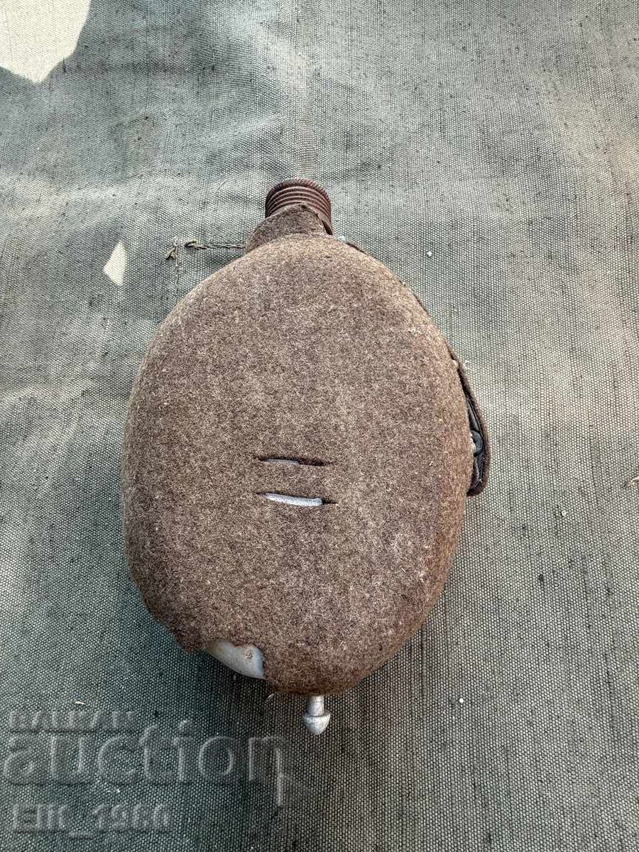 German soldier's canteen WWII 1937 with price 75.00 BGN | € 38.35