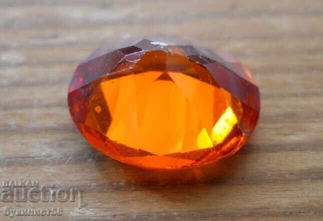 Δημοπρασία Φασεταρισμένος ημιπολύτιμος λίθος - γρανάτης εσσονίτης Δημοπρασία Φασεταρισμένος ημιπολύτιμος λίθος - γρανάτης εσσονίτης