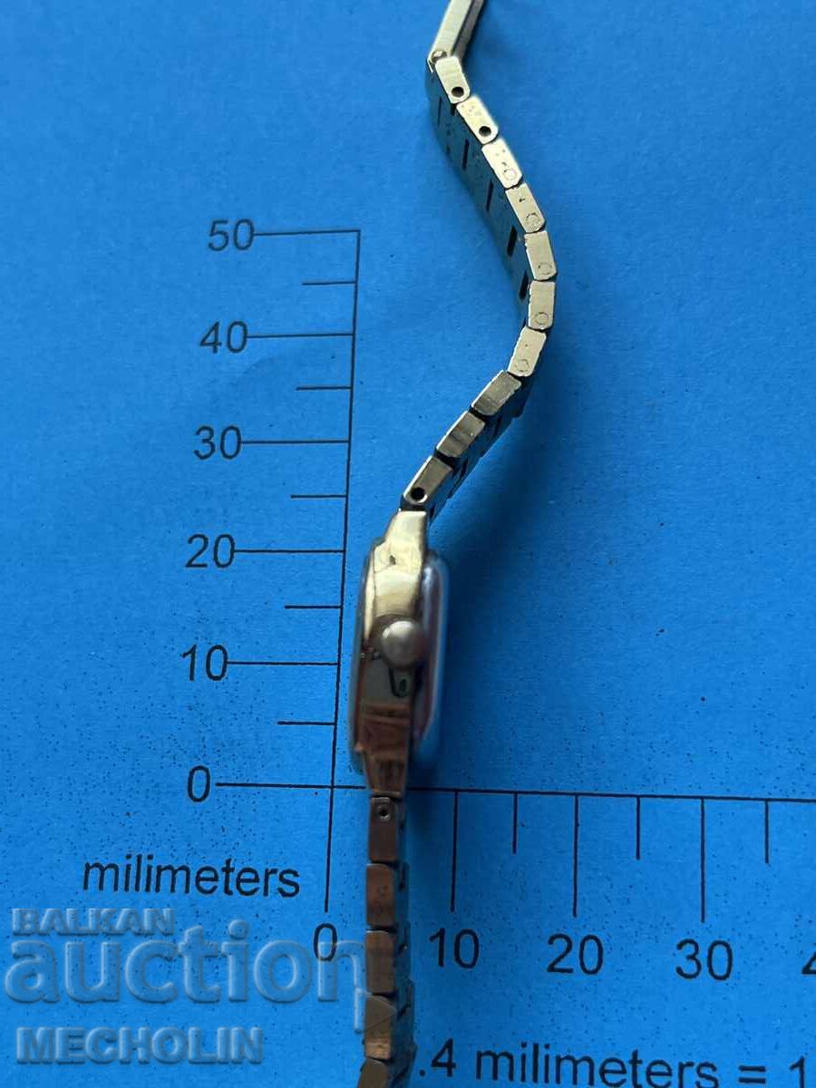 Auction  WATCH Ladies 4