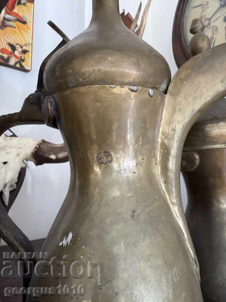 Δημοπρασία Συλλογή παλαιών χάλκινων κανάτων/ιμπρίκων Νο. 7565 Δημοπρασία Συλλογή παλαιών χάλκινων κανάτων/ιμπρίκων Νο. 7565