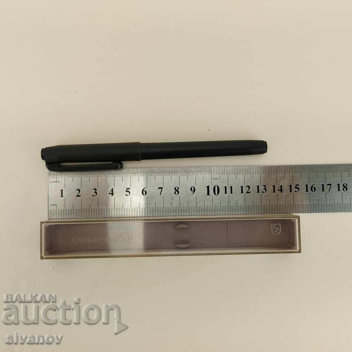 Delivery of Old Soviet fineliner pen for drawing, black #4619