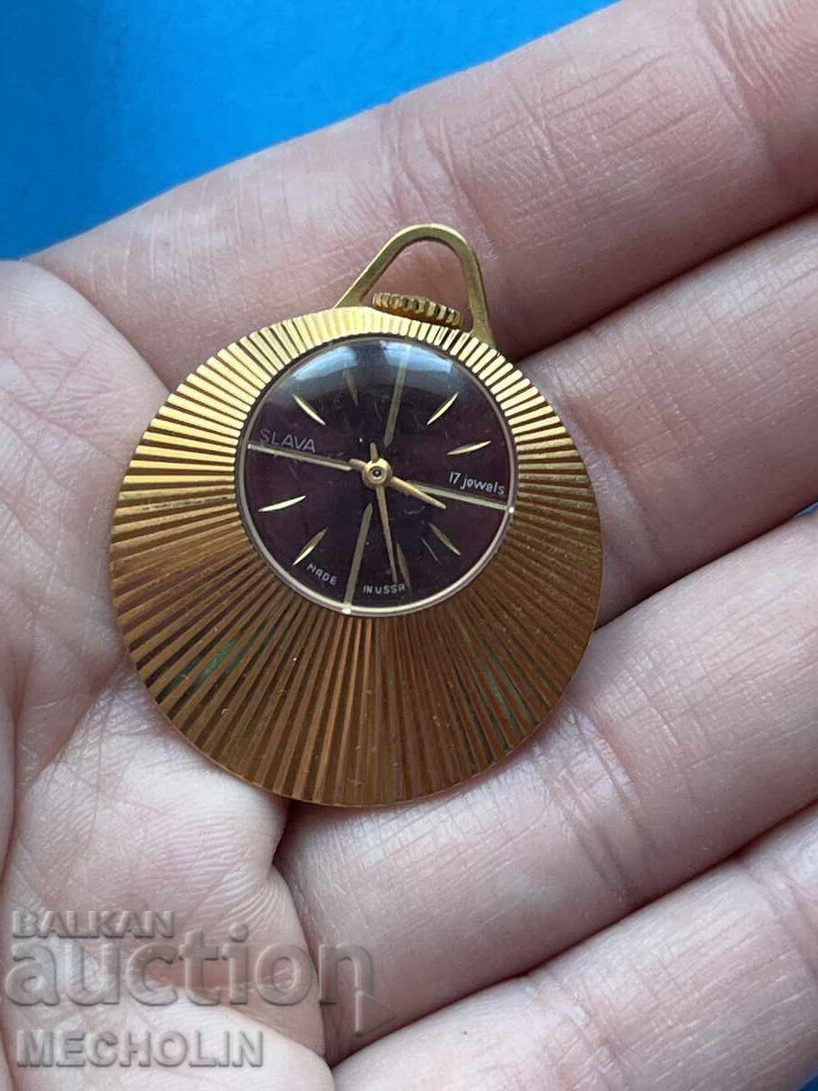 Delivery of WOMEN'S WATCH 12