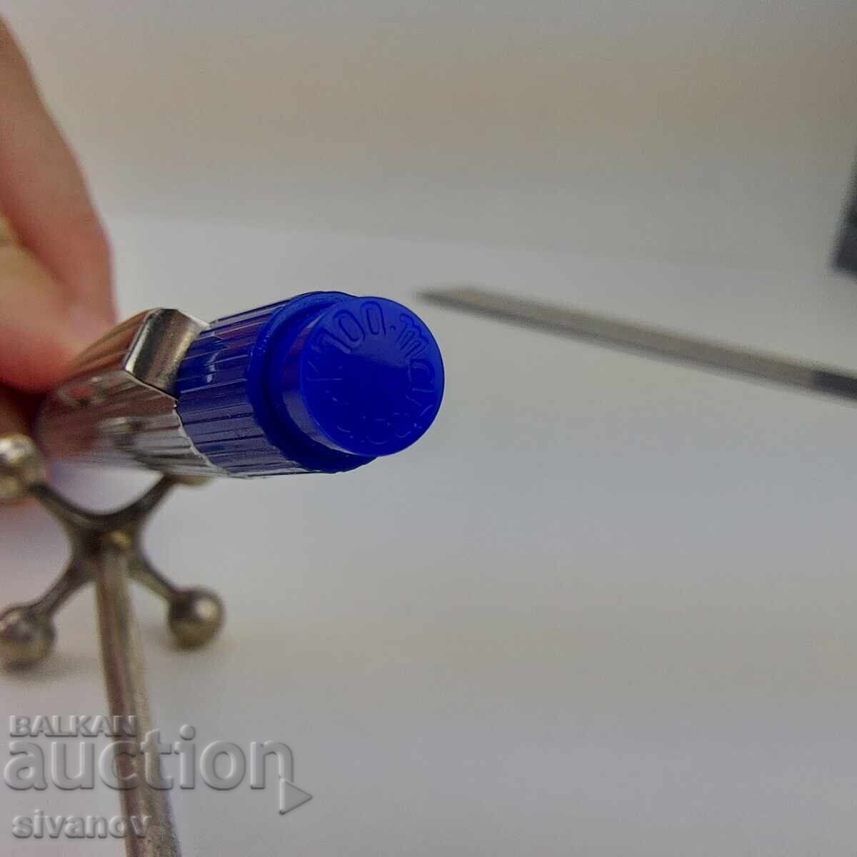 Licitație Stilou vechi Markant K 700, albastru, plastic #4621 Licitație Stilou vechi Markant K 700, albastru, plastic #4621