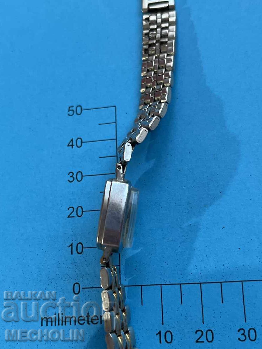 WOMEN'S WATCH 12 - 7