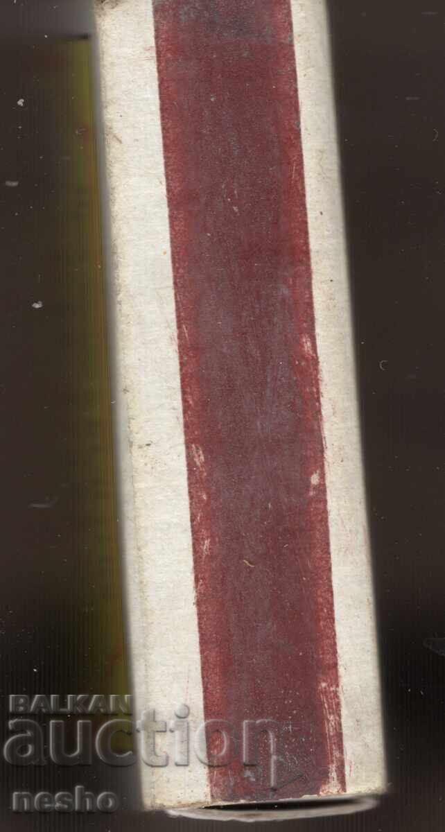 Доставка на драсни пални клечица Доставка на драсни пални клечица