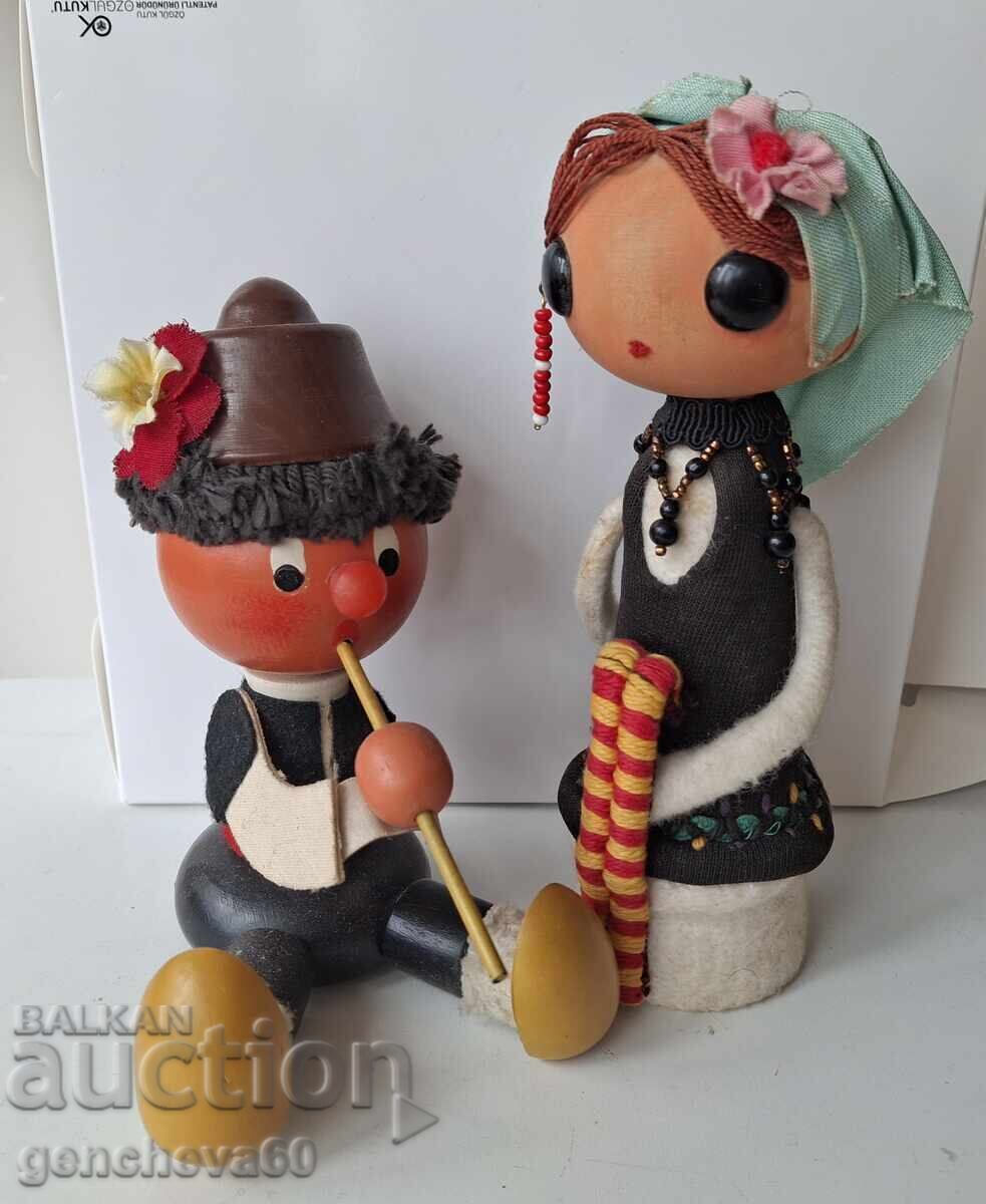 Големи фолклорни фигури музикантиСОЦ - 6