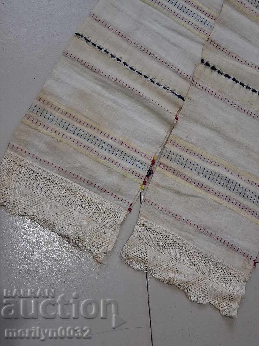 Παράδοση Παλιά πετσετάκι με δαντέλα 1.98/40εκ. κεντητό κέντημα